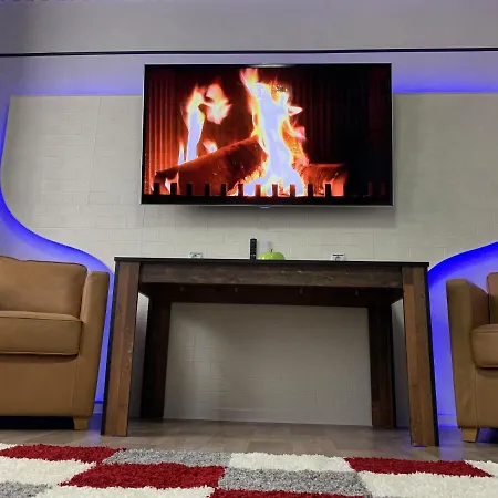 Best-preis -gold Suite- Mit Netflix, Self-check-in, Ebike Ladestation, Fahrradraum, Wlan, Netflix Und Massagesessel - Direkt Am Elberadweg Im Herzen Von 아파트