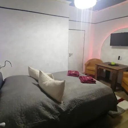 Apartment Gold Suite: Elbe Riverside Retreat With Netflix And E-bike Station *