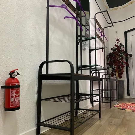 Gold Suite: Elbe Riverside Retreat With Netflix And E-bike Station *