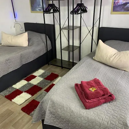 Best-preis -gold Suite- Mit Netflix, Self-check-in, Ebike Ladestation, Fahrradraum, Wlan, Netflix Und Massagesessel - Direkt Am Elberadweg Im Herzen Von Wittenberge