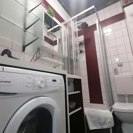 아파트 Best-preis -gold Suite- Mit Netflix, Self-check-in, Ebike Ladestation, Fahrradraum, Wlan, Netflix Und Massagesessel - Direkt Am Elberadweg Im Herzen Von