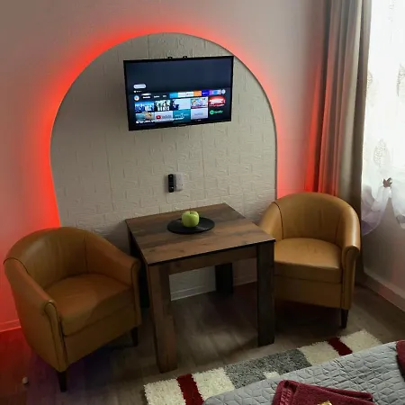 Best-preis -gold Suite- Mit Netflix, Self-check-in, Ebike Ladestation, Fahrradraum, Wlan, Netflix Und Massagesessel - Direkt Am Elberadweg Im Herzen Von