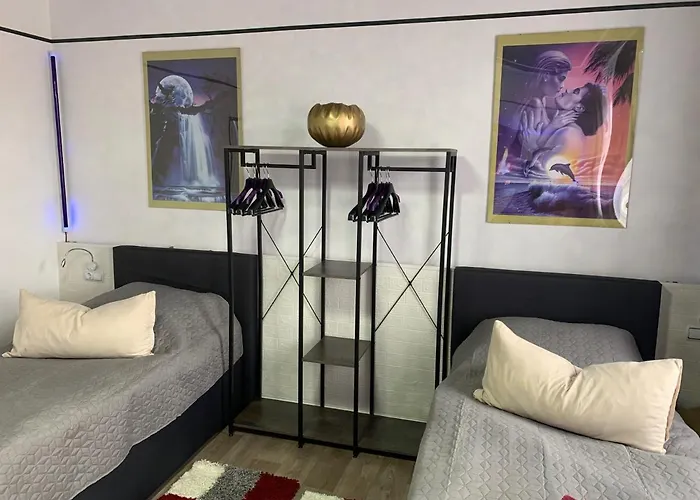 شقة Best-preis -gold Suite- Mit Netflix, Self-check-in, Ebike Ladestation, Fahrradraum, Wlan, Netflix Und Massagesessel - Direkt Am Elberadweg Im Herzen Von