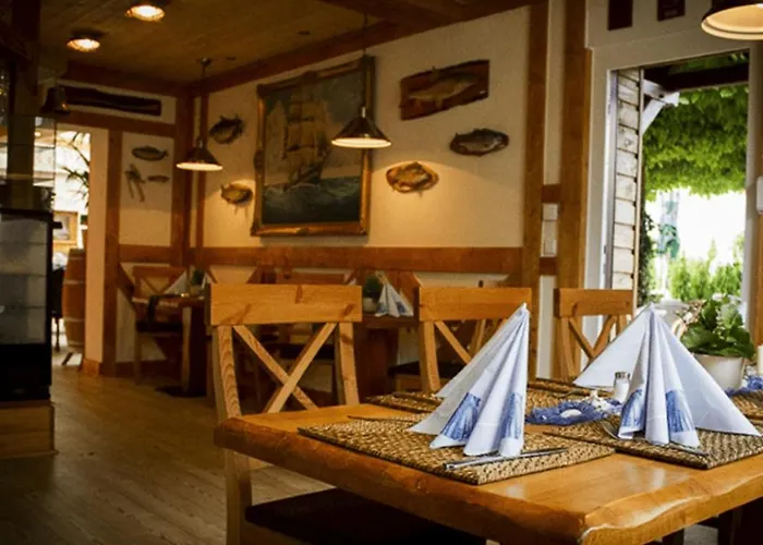 شقة Best-preis -gold Suite- Mit Netflix, Self-check-in, Ebike Ladestation, Fahrradraum, Wlan, Netflix Und Massagesessel - Direkt Am Elberadweg Im Herzen Von *