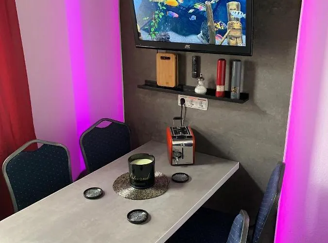 Best-preis -gold Suite- Mit Netflix, Self-check-in, Ebike Ladestation, Fahrradraum, Wlan, Netflix Und Massagesessel - Direkt Am Elberadweg Im Herzen Von شقة *