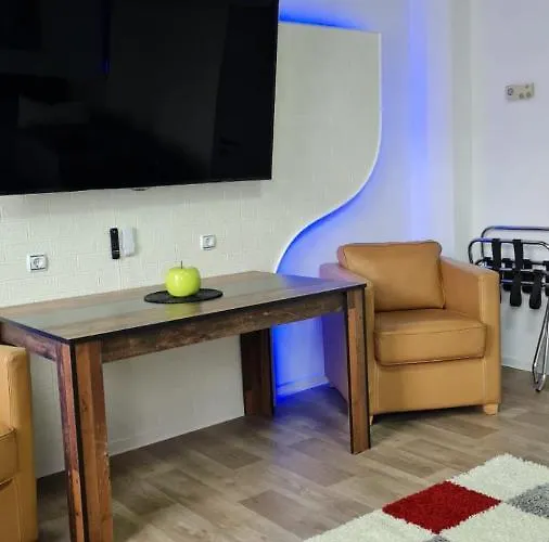 Best-preis -gold Suite- Mit Netflix, Self-check-in, Ebike Ladestation, Fahrradraum, Wlan, Netflix Und Massagesessel - Direkt Am Elberadweg Im Herzen Von فيتينبيرغ