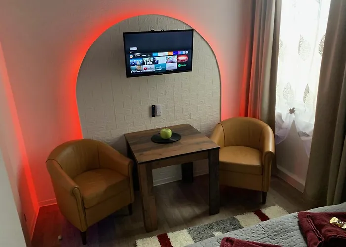 Best-preis -gold Suite- Mit Netflix, Self-check-in, Ebike Ladestation, Fahrradraum, Wlan, Netflix Und Massagesessel - Direkt Am Elberadweg Im Herzen Von